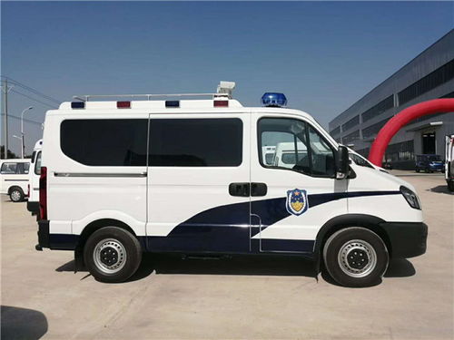 应急指挥车 关键救援节点与移动指挥中心